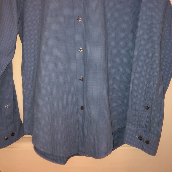 Calvin Klein collared button-down dress shirt - Picture 4 of 9